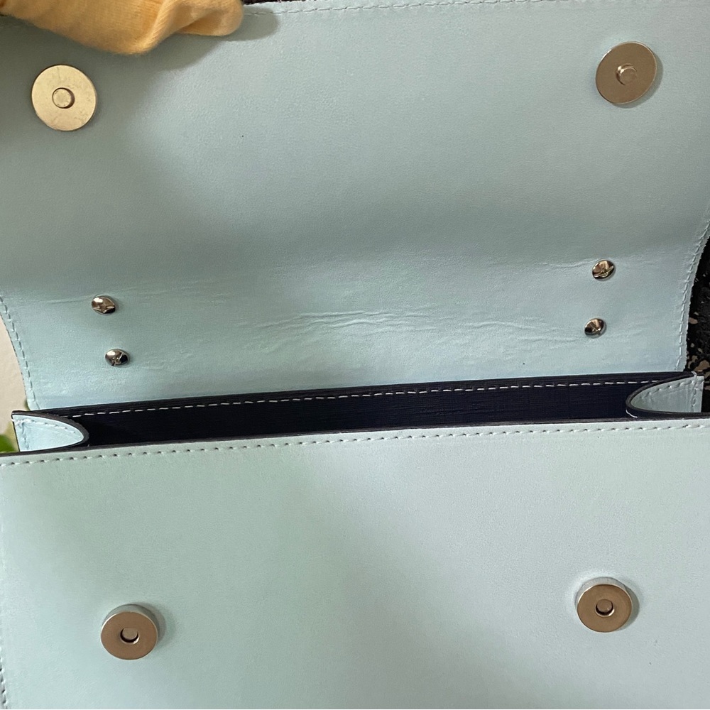 Curve Made In Italy Chain Crossbody Purse Blue - Picture 7 of 14